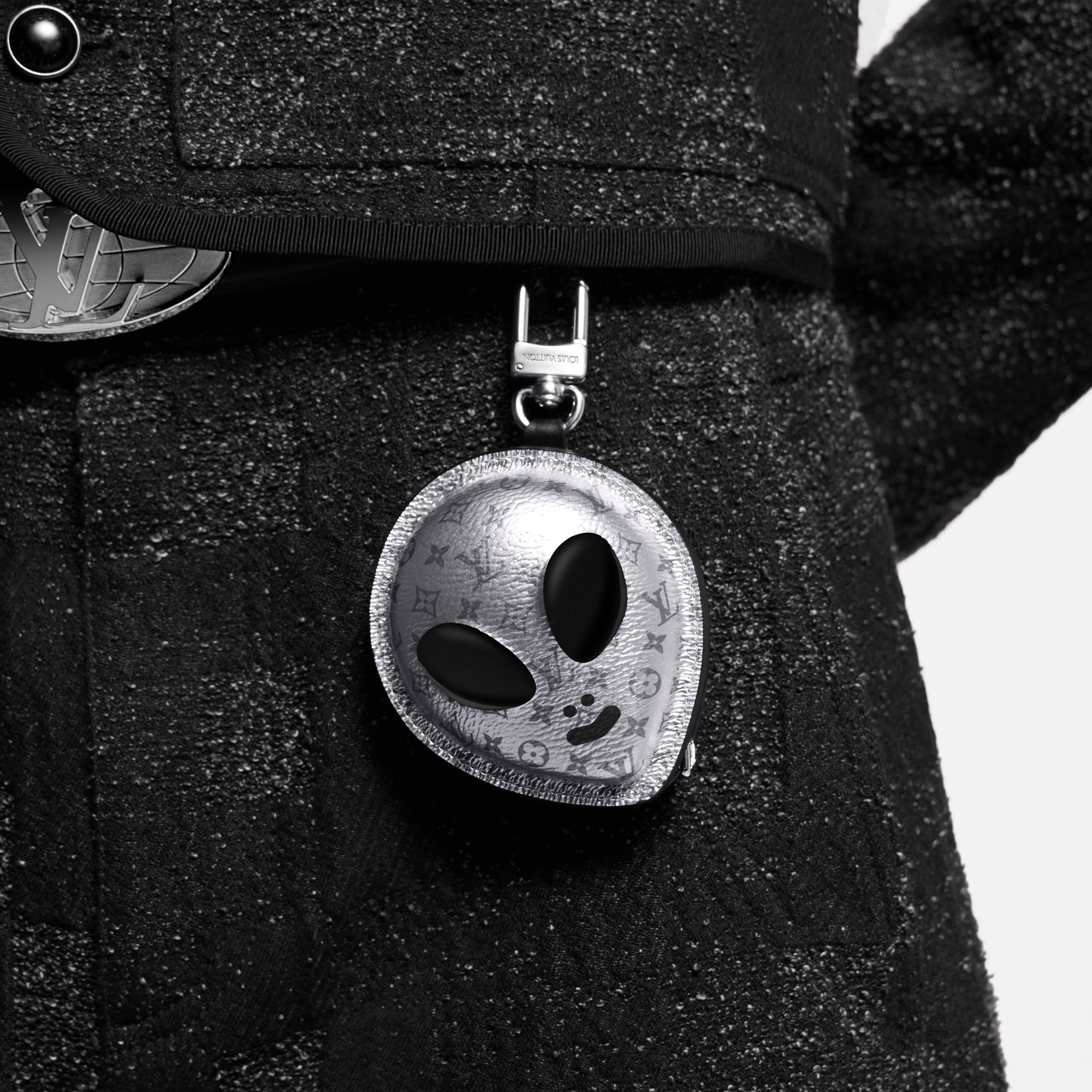 LV Alien Bag Charm - Luxury S00 Grey | LOUIS VUITTON